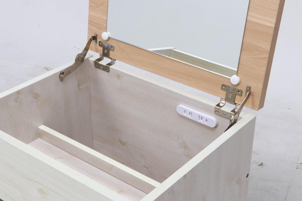 《新品・送料無料》ドレッサーデスク　ＮＡ×ＷＨ（スツール付き）