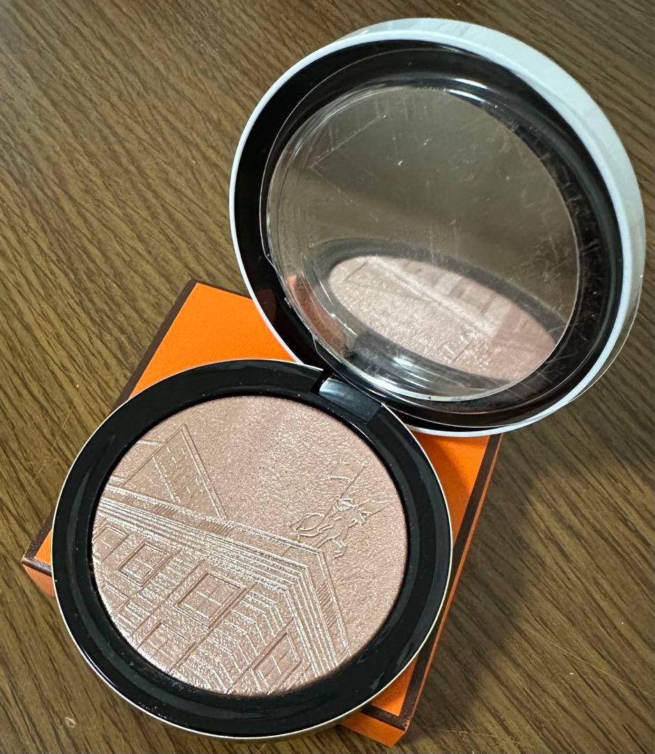 エルメス　フェイスパウダー