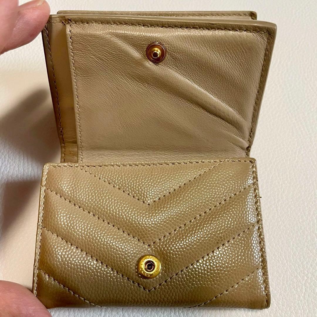 【サンローラン】三つ折財布 キルティング ベージュ ロゴ 金具