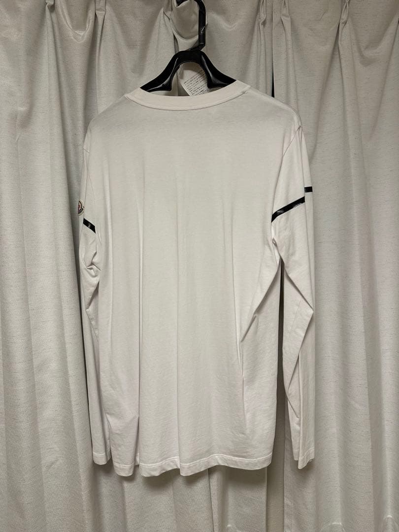 MONCLER ホワイト クリーニング済　長袖　ロンT モンクレール　サイズＭ