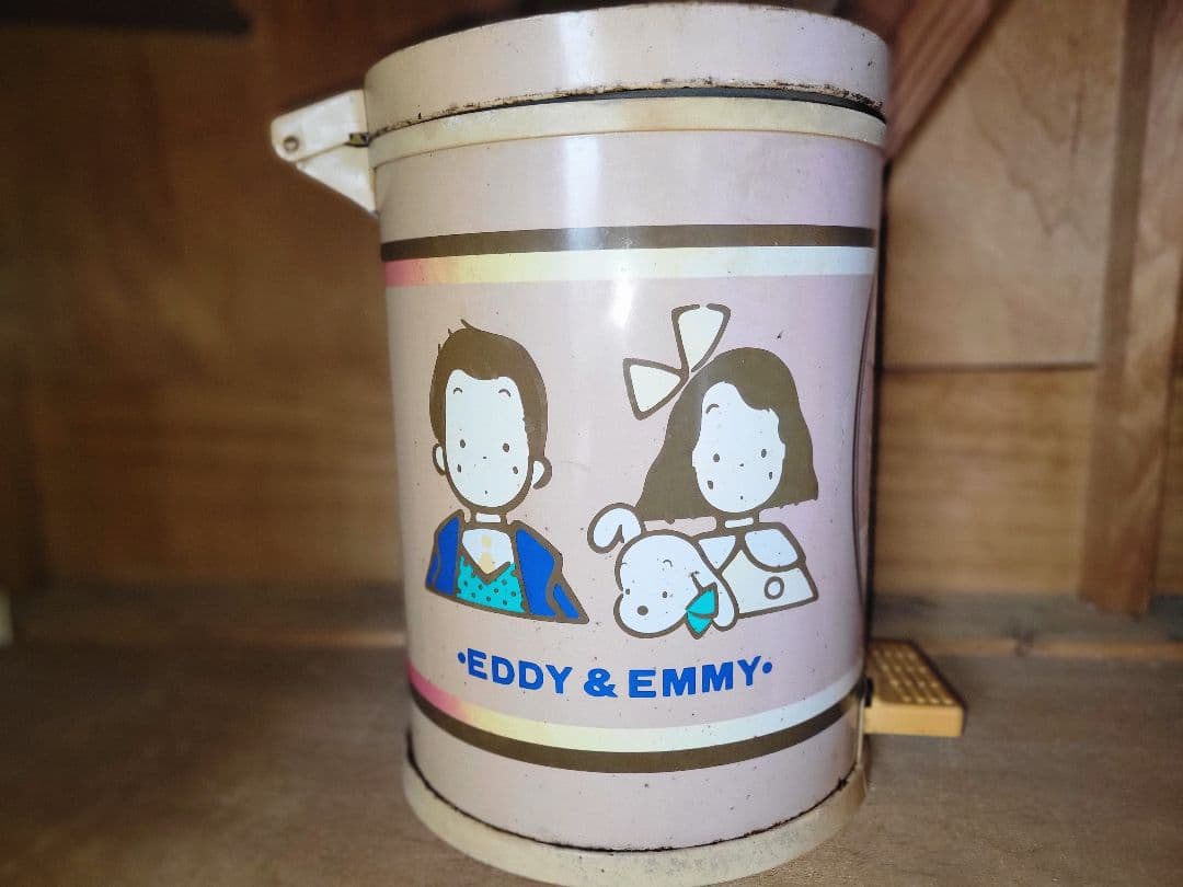 サンリオ 昭和レトロ ザ・ボードビルデュオ エディ& エミー ゴミ箱 1983年