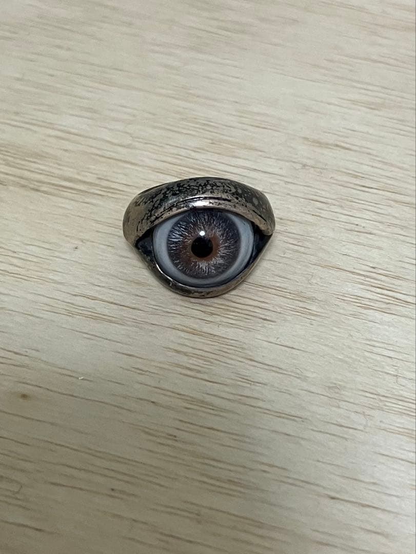 義眼　シルバーリング