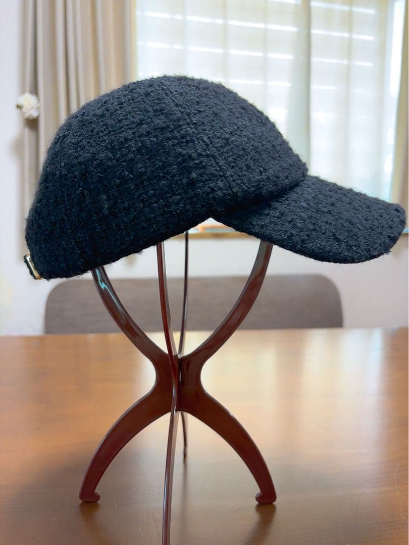 HELEN KAMINSKI 黒キャップ　ツイード