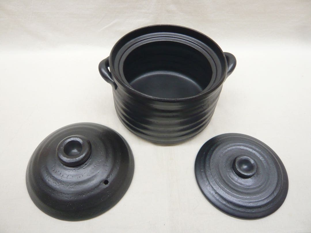 『萬古焼 二重蓋使用の3合炊きご飯釜 黒釉メタル』ガス・IH対応