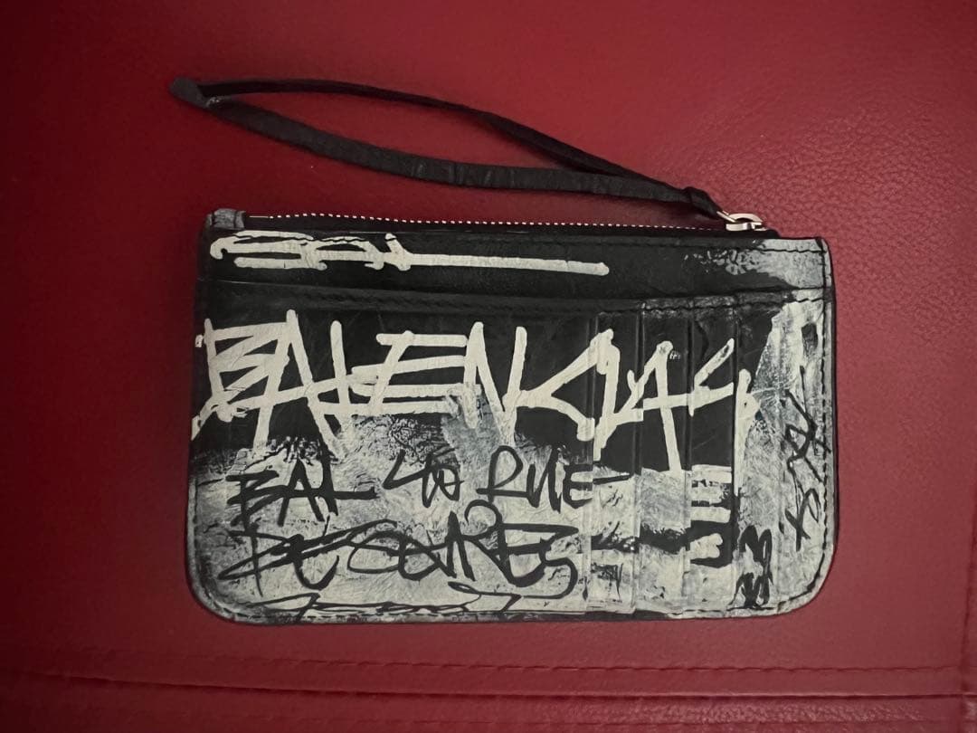 美品　BALENCIAGA グラフィティケース　小銭入れ　バレンシアガ