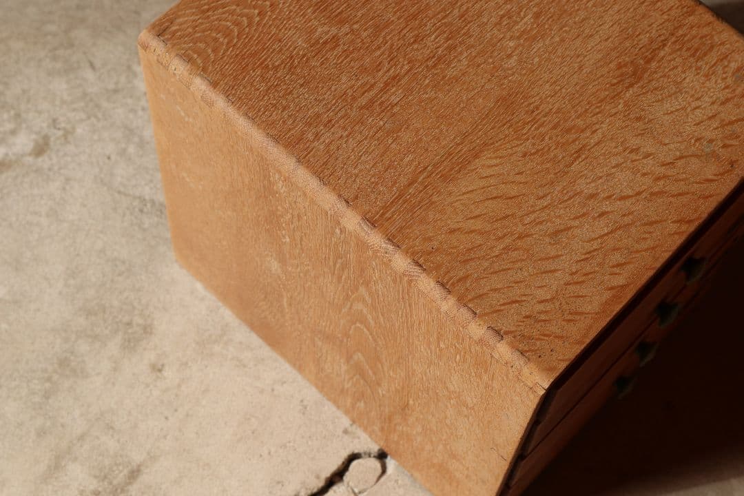 緑摘まみの楢(ナラ)材4杯小引き出し　古道具 古家具 ドロワー 無垢材