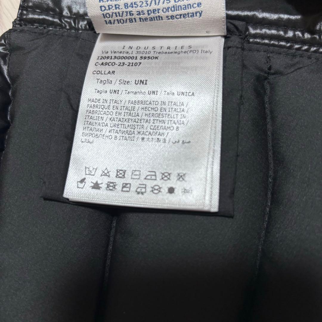 新品同様　モンクレール　黒　BLACK ダウン ネックウォーマー　4K54