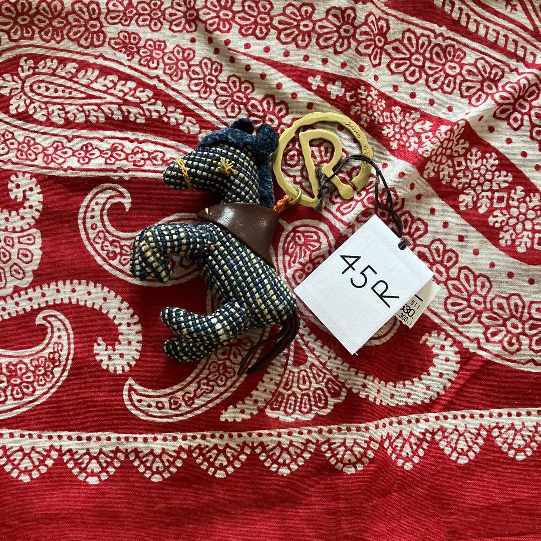 45R キーホルダー新品　26年馬