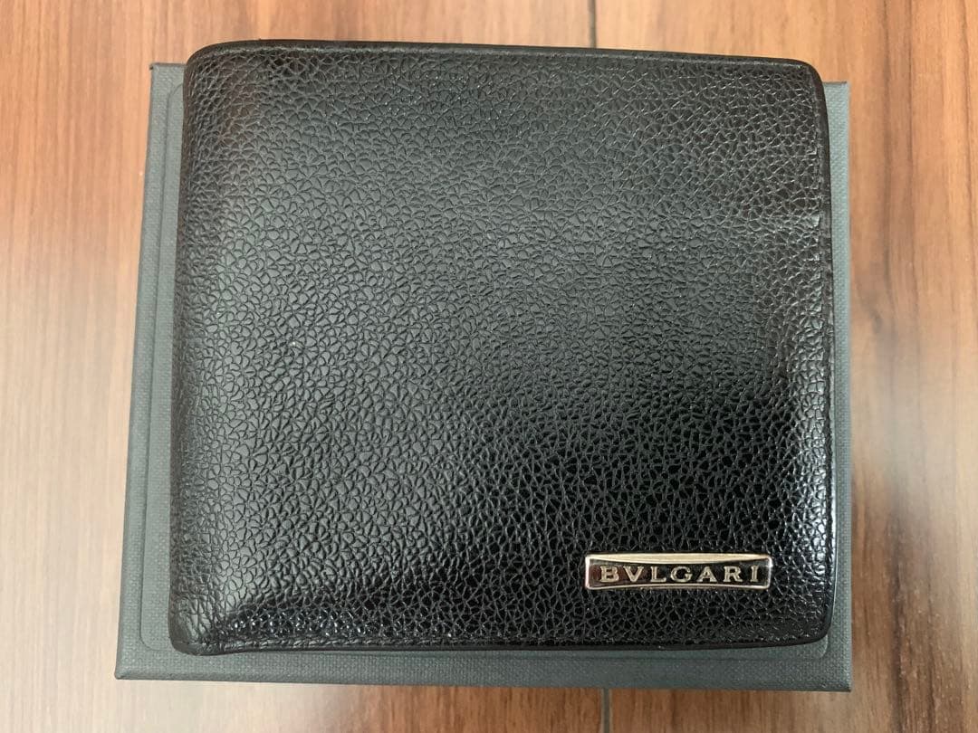 【最終価格】【美品】【BVLGARI】ブルガリ　二つ折り財布　ブラック