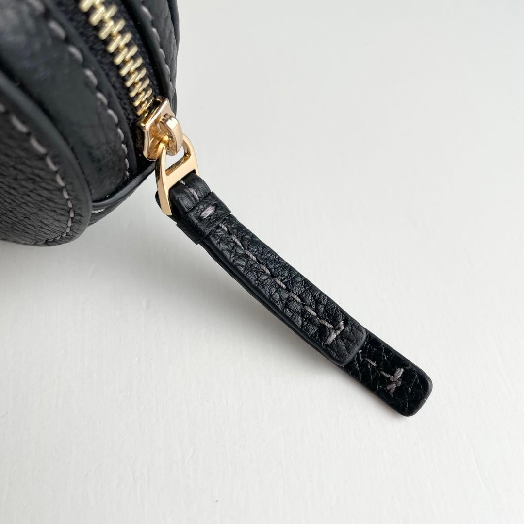 トリーバーチ バッグチャーム ポーチ 小物入れ レザー ロゴ テア 新品