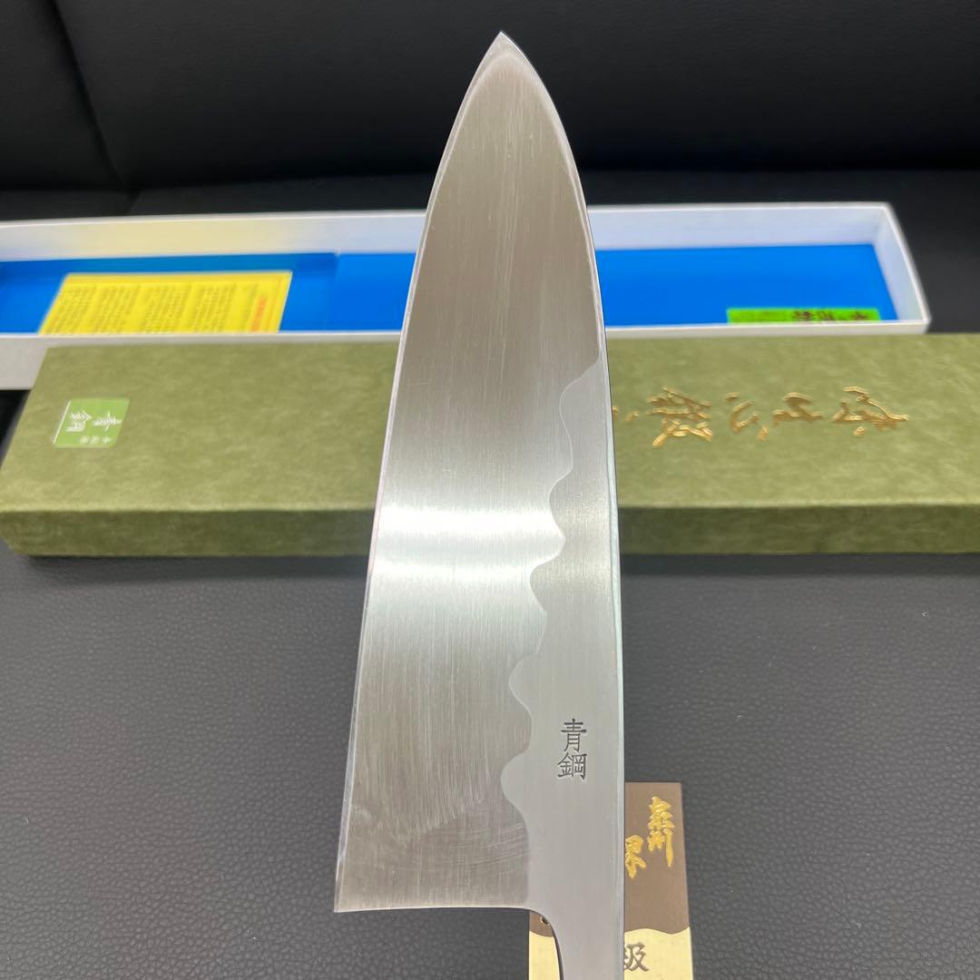 ★新品送料込★堺打刃物青鋼出刃包丁180mm水牛八角柄マチ磨き裏押し右片刃化粧箱