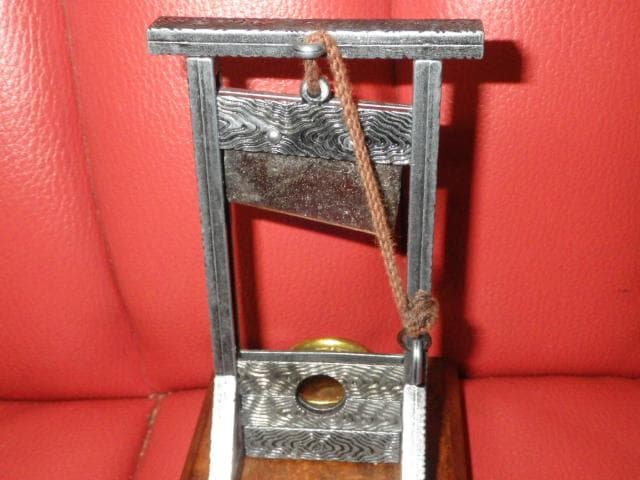 ギロチン★オブジェ★置物★シガーカッター★スーベニア★ビンテージ★悪趣味★