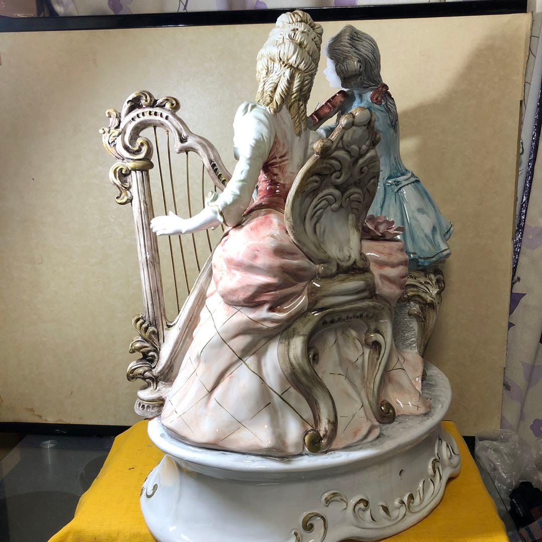 特大イタリア陶磁器製置物