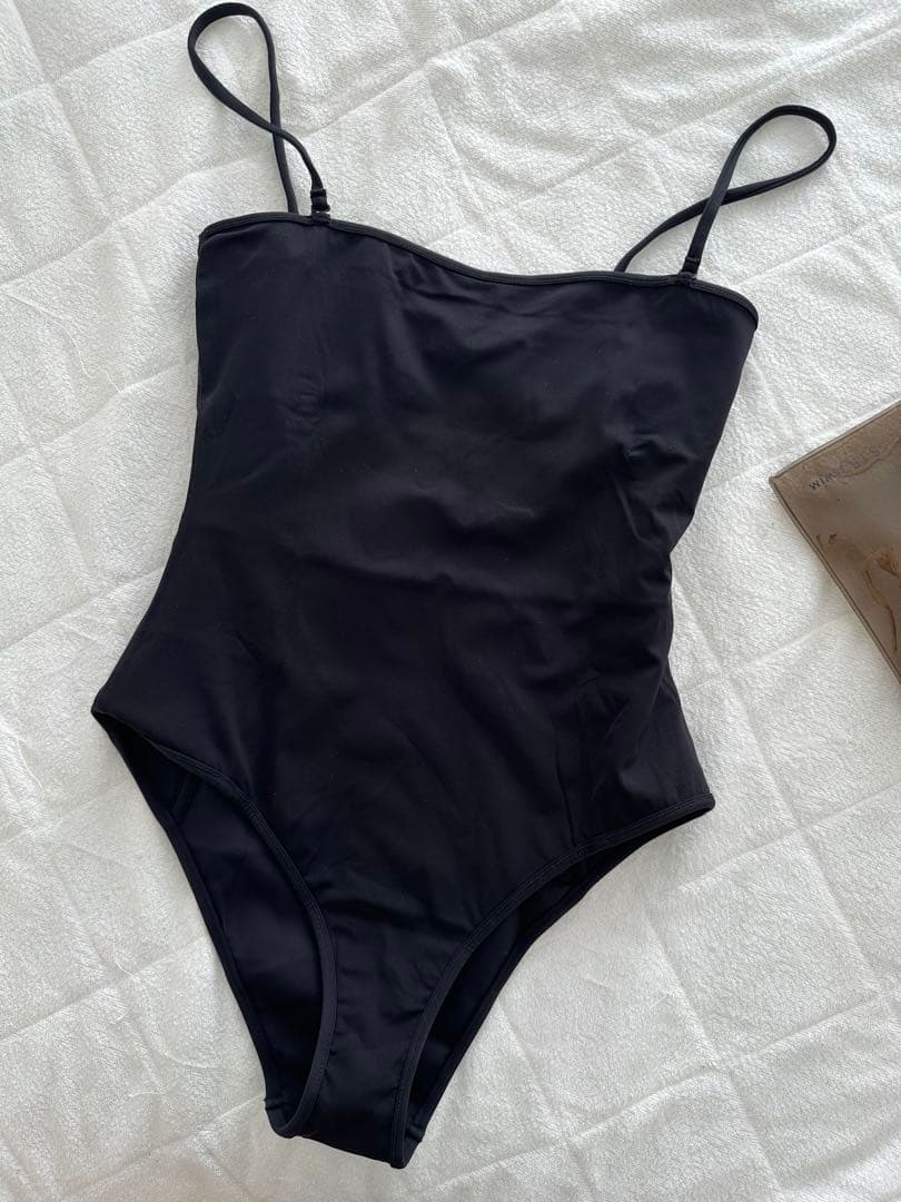 SIR. ブラックワンピース水着