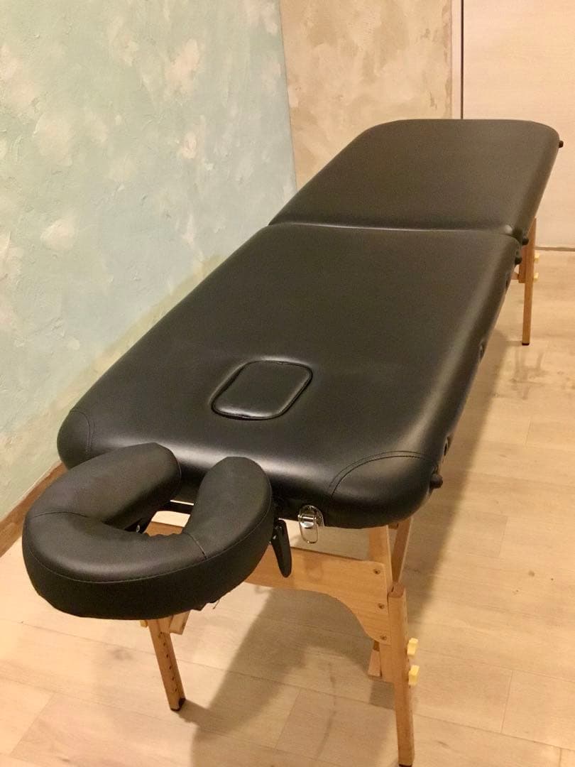 折りたたみ式マッサージベッド エステベッド