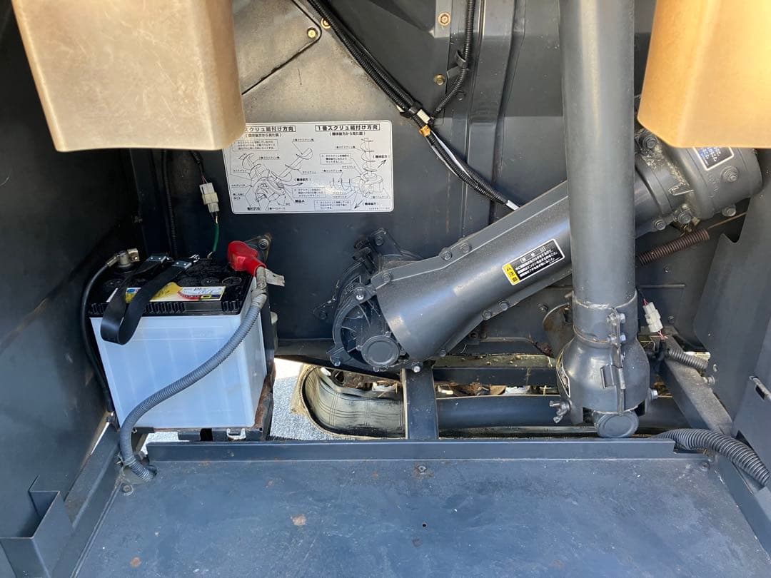 クボタコンバインAR213