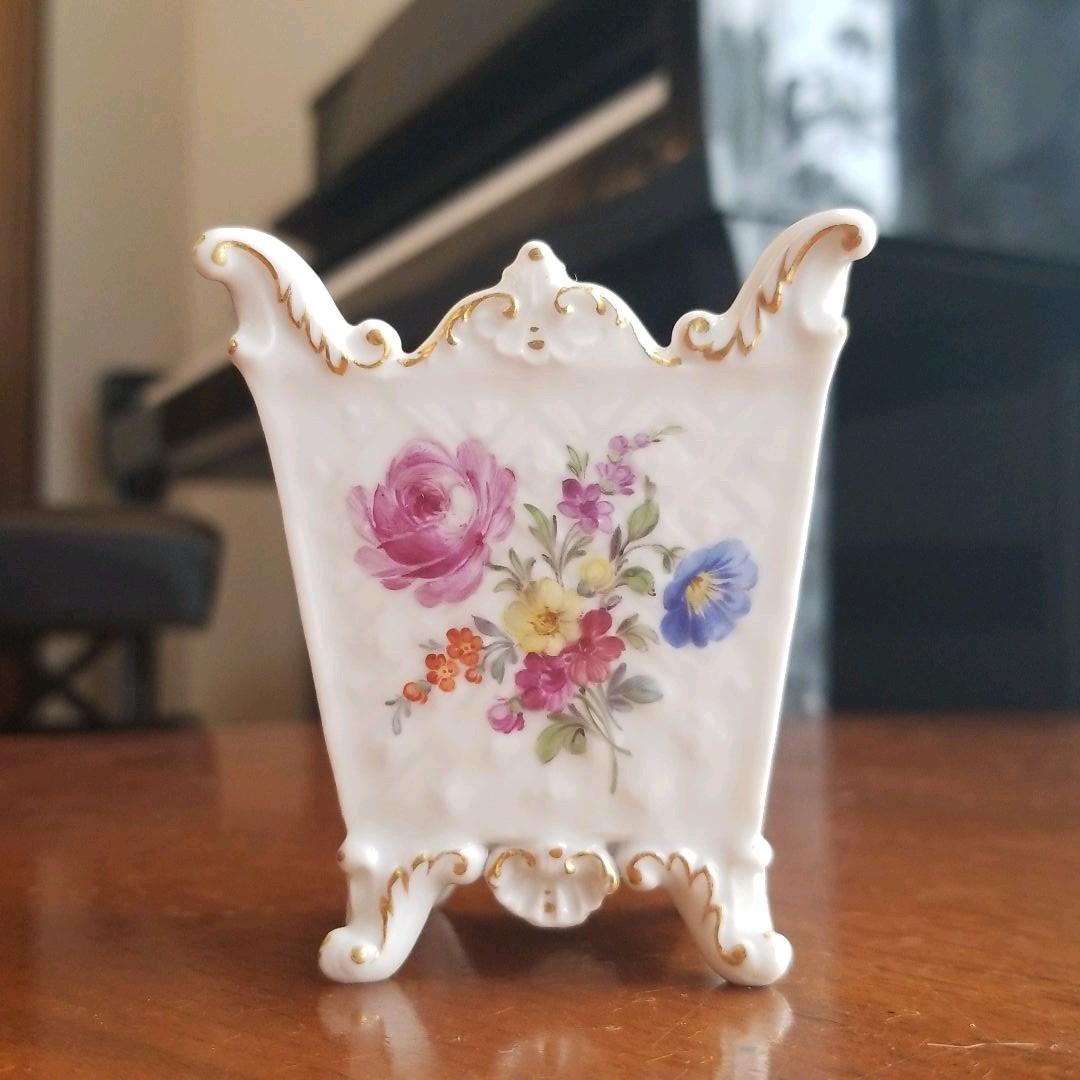 マイセン　ボタン剣　フラワーブーケ模様　植木鉢