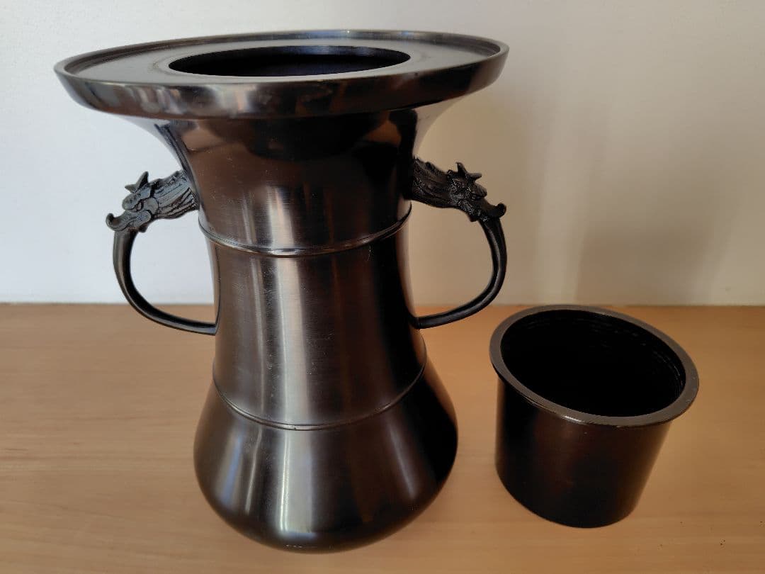 古流 伝統生け花花器 六華 獅子頭耳付き 銅鋳造花器