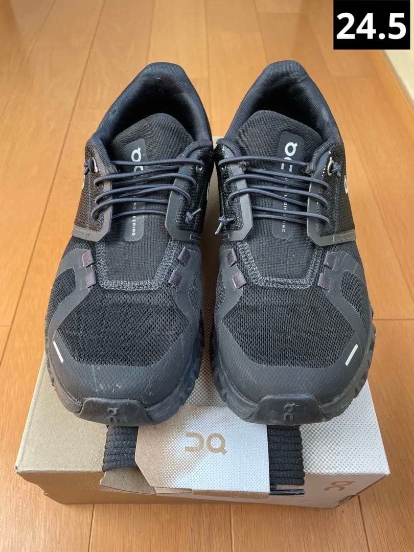 on トレイルランニングシューズ ブラック　24.5