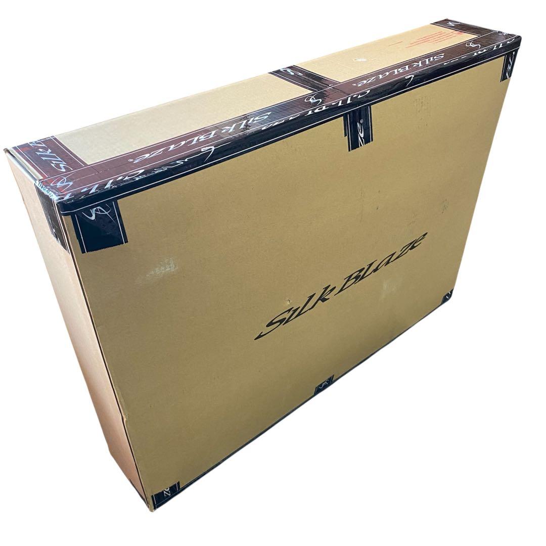 新品未使用 SilkBlaze トヨタ VOXY/NOAH 90系 フロアマット