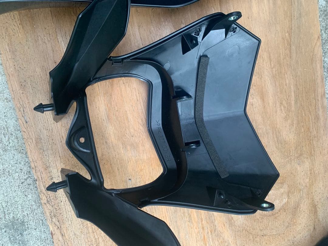 【大幅お値下げ！！】Yamaha WR250 カウルセット ホワイト/ブラック