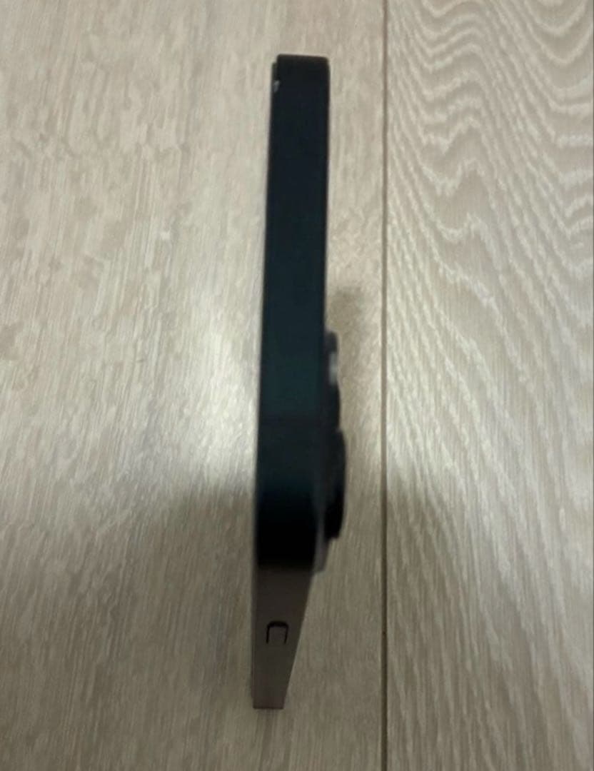 明日発送！ 美品 iPhone 14 Plus 128GB ブラック おまけ付き