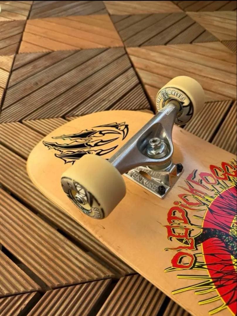 【総額5万程度】スケートボードフルセット【instant】リュック、ドライバー