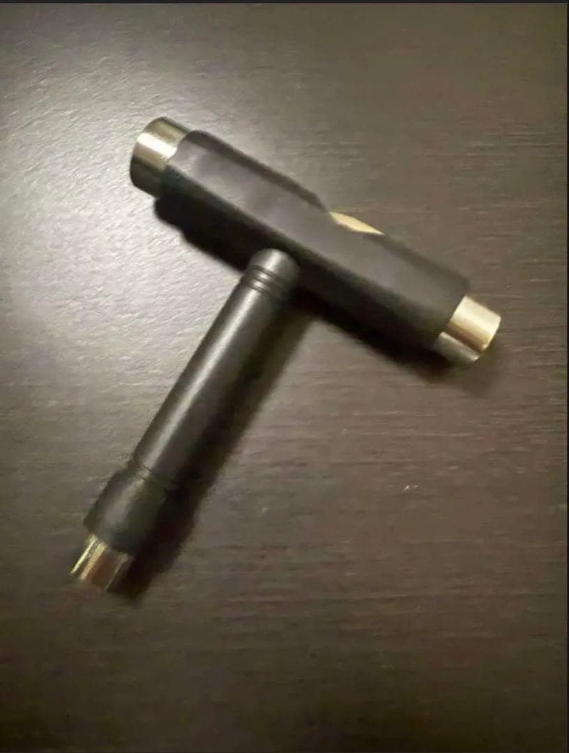 【総額5万程度】スケートボードフルセット【instant】リュック、ドライバー