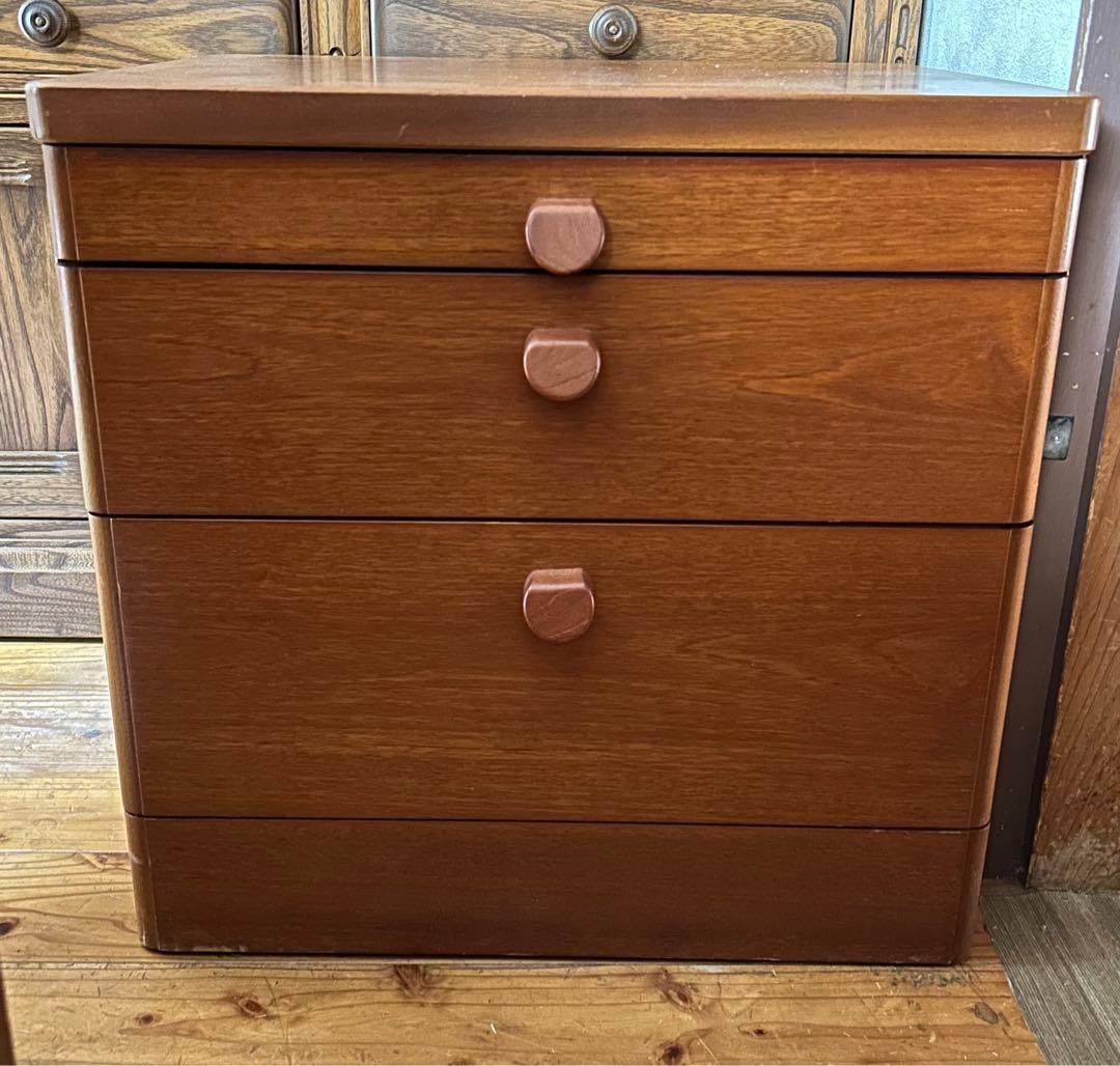 イギリス　Stag社製　チェスト　サイドチェスト