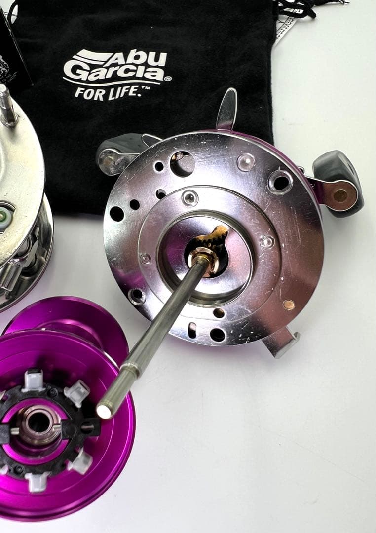 ABU アンバサダープロロケット 6500CS ヴァイオレット