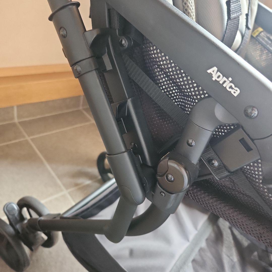 アップリカ　ベビーカー　ルンルンコンパクト