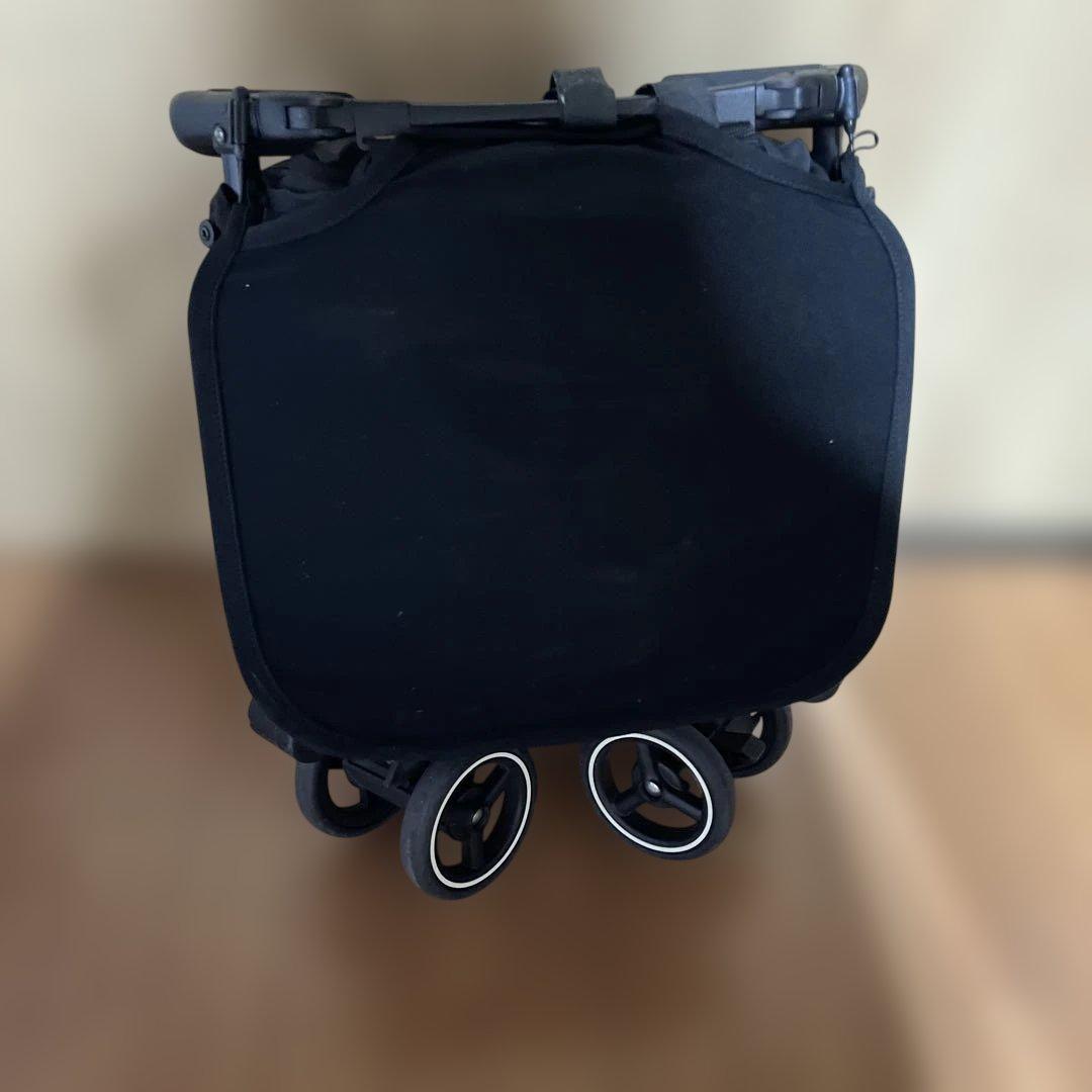 お得　ポキット　ブラック ベビーカー　機内持ち込み可　箱あり