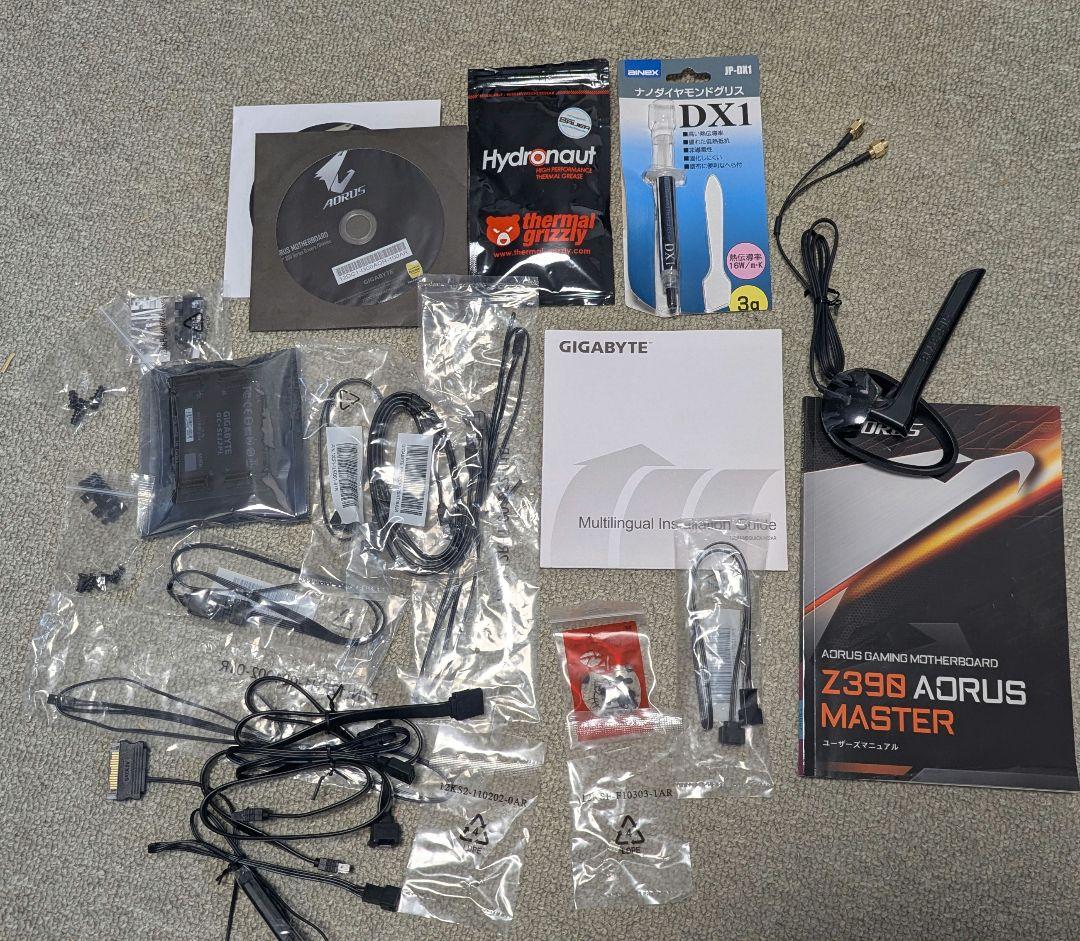 GIGABYTE Z390 AORUS MASTER 本体