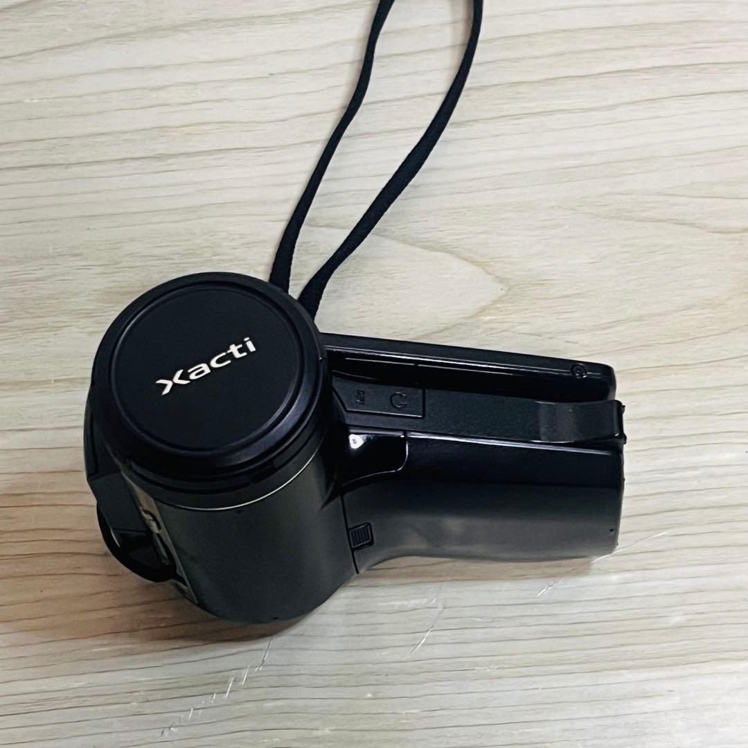 美品　サンヨー　ザクティ　DMX-HD1000