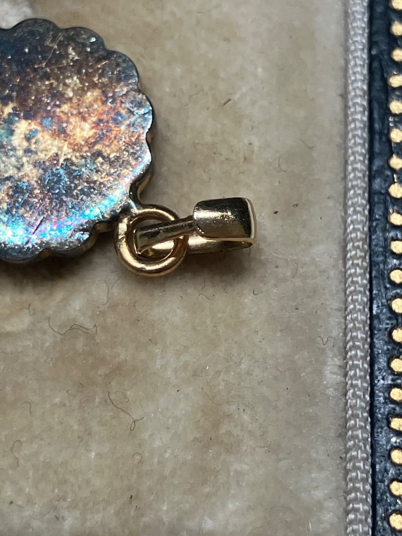 刻印 純銀 菊紋 崇 ゴールド ペンダント ケース付き