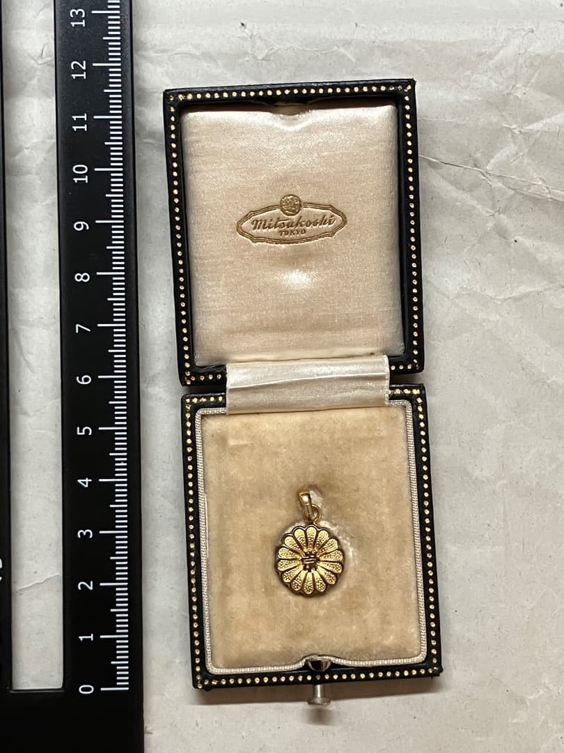 刻印 純銀 菊紋 崇 ゴールド ペンダント ケース付き