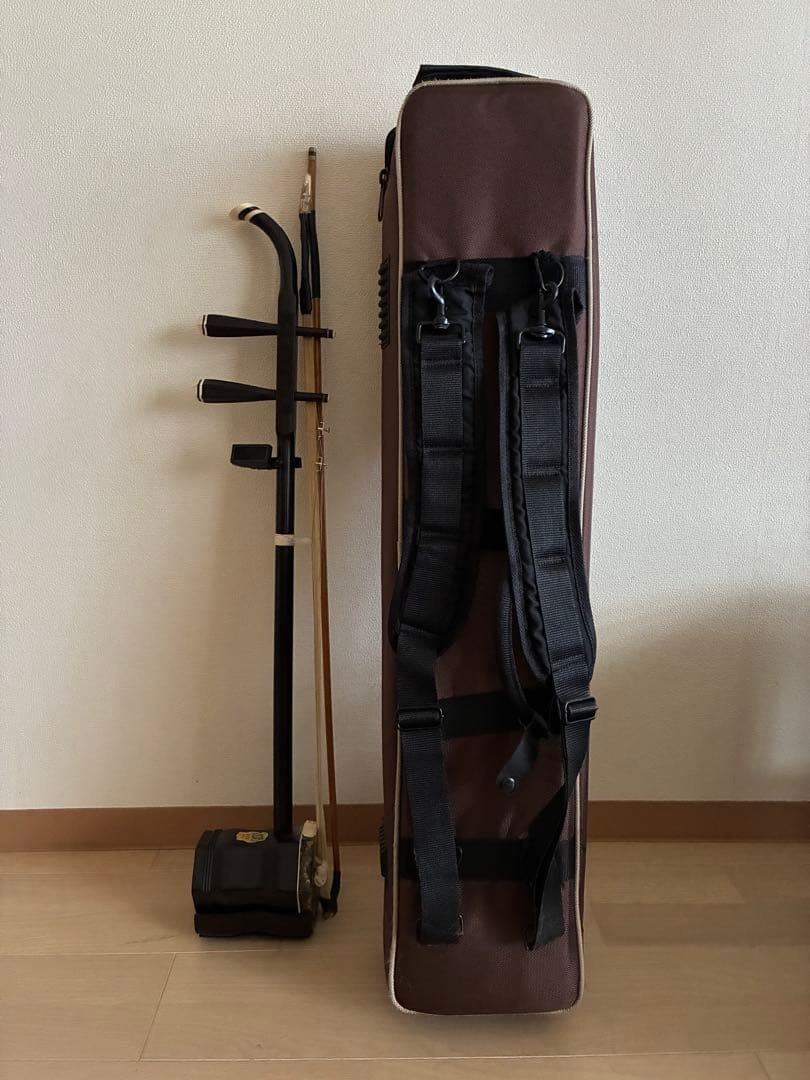 二胡　蛇皮製　ケース付き