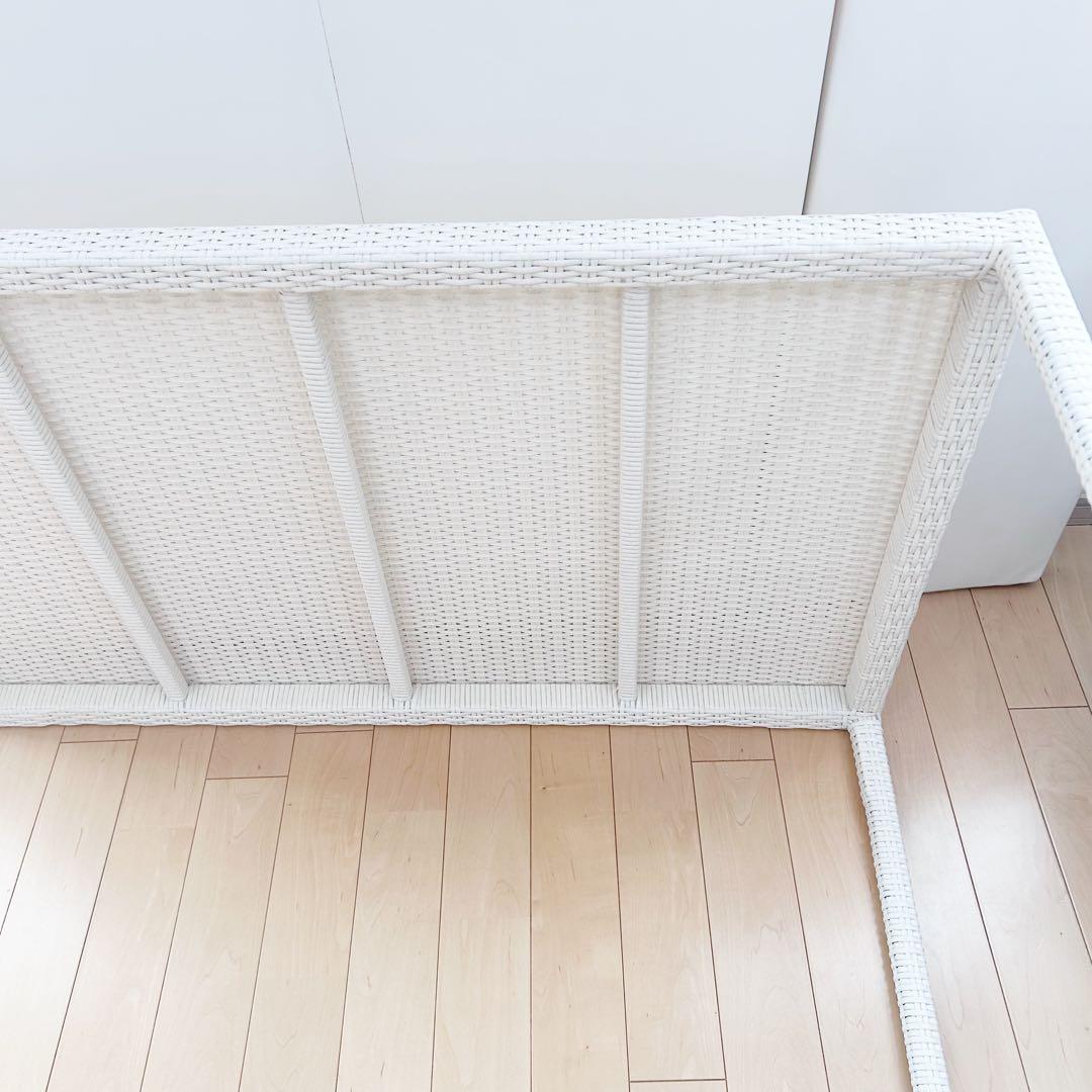 タカショー　ホワイトラタン調　人工ラタン　ガーデンテーブル　未使用品　タグ付き