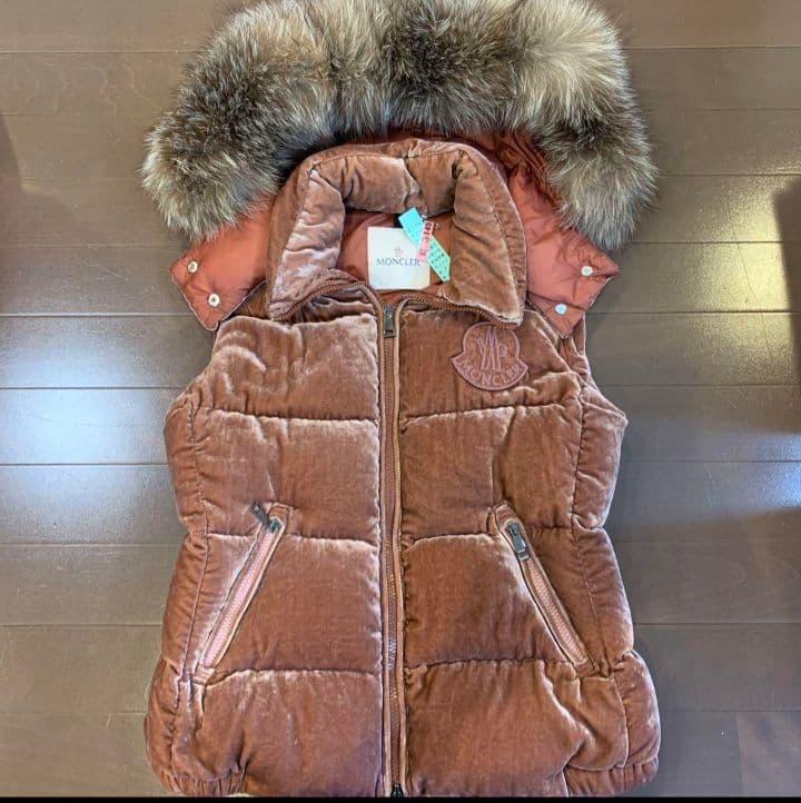 MONCLERダウンベスト　ベロアダウン　美品