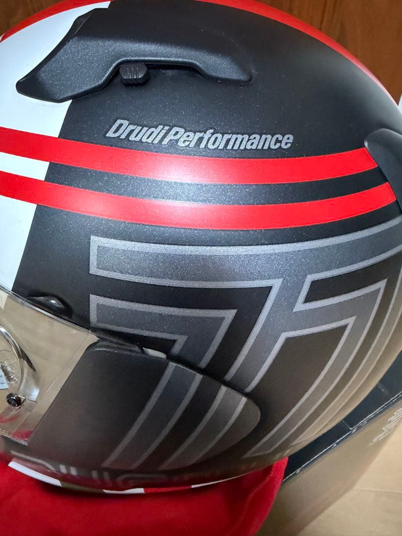 Ducati 77 DUCクラシック77 アライヘルメット　m