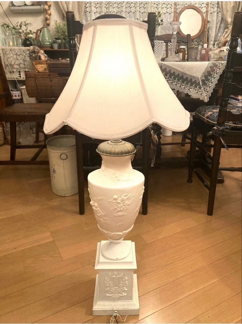 アメリカ　アンティーク　天使　エンジェル　フロアスタンド　ランプ　照明　家具