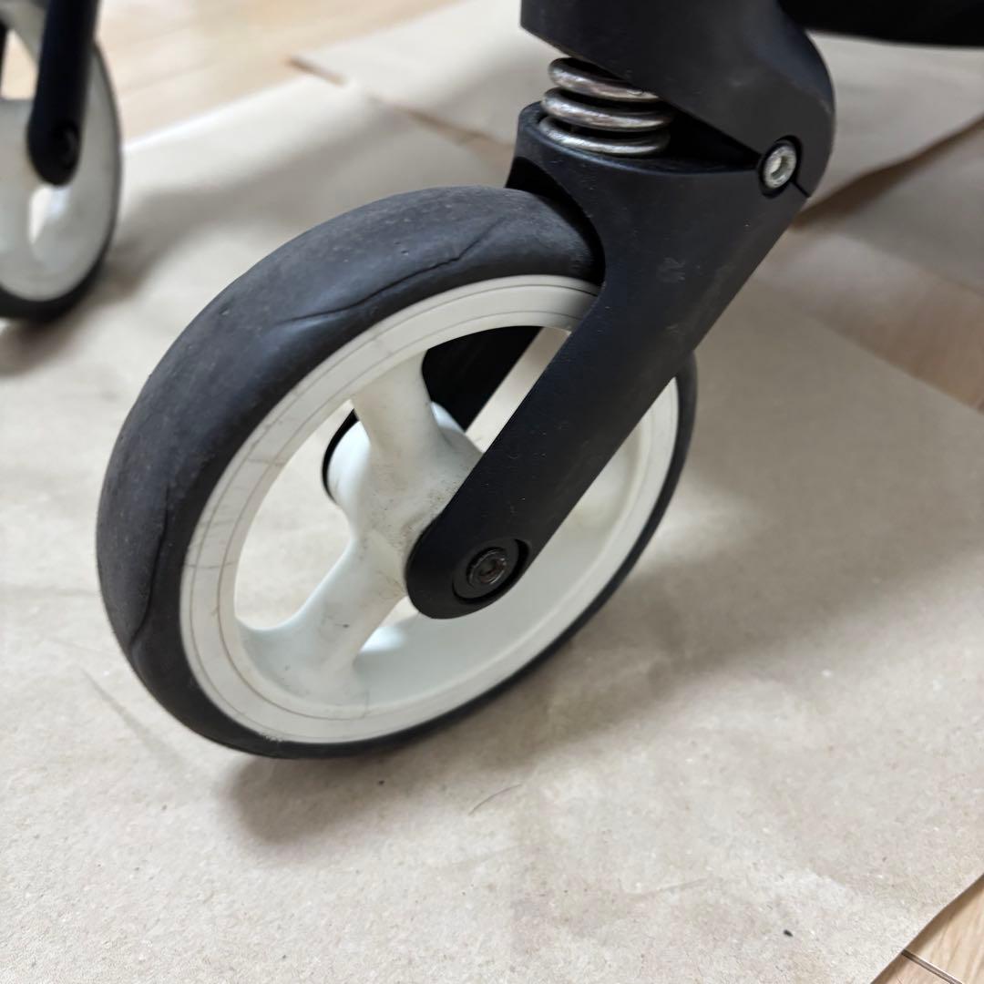 サイベックス リベル　ベビーカー　コンパクト　軽量　グレー