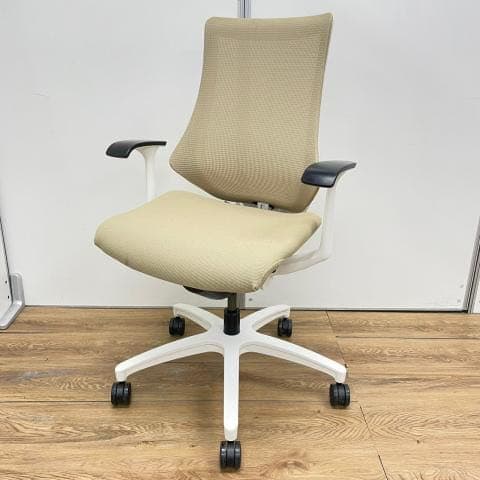 【守口市直接受け渡しのみ】イトーキ/ITOKI エフチェア　肘付き