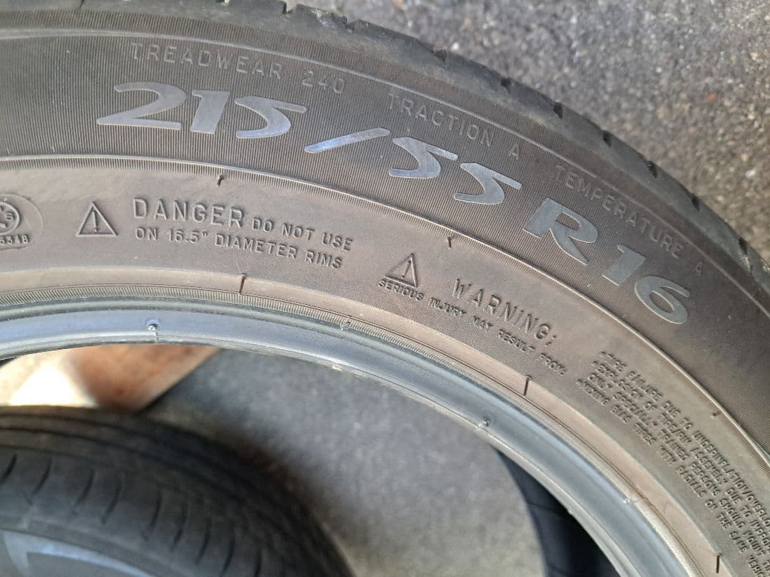 タイヤ・ホイール rob