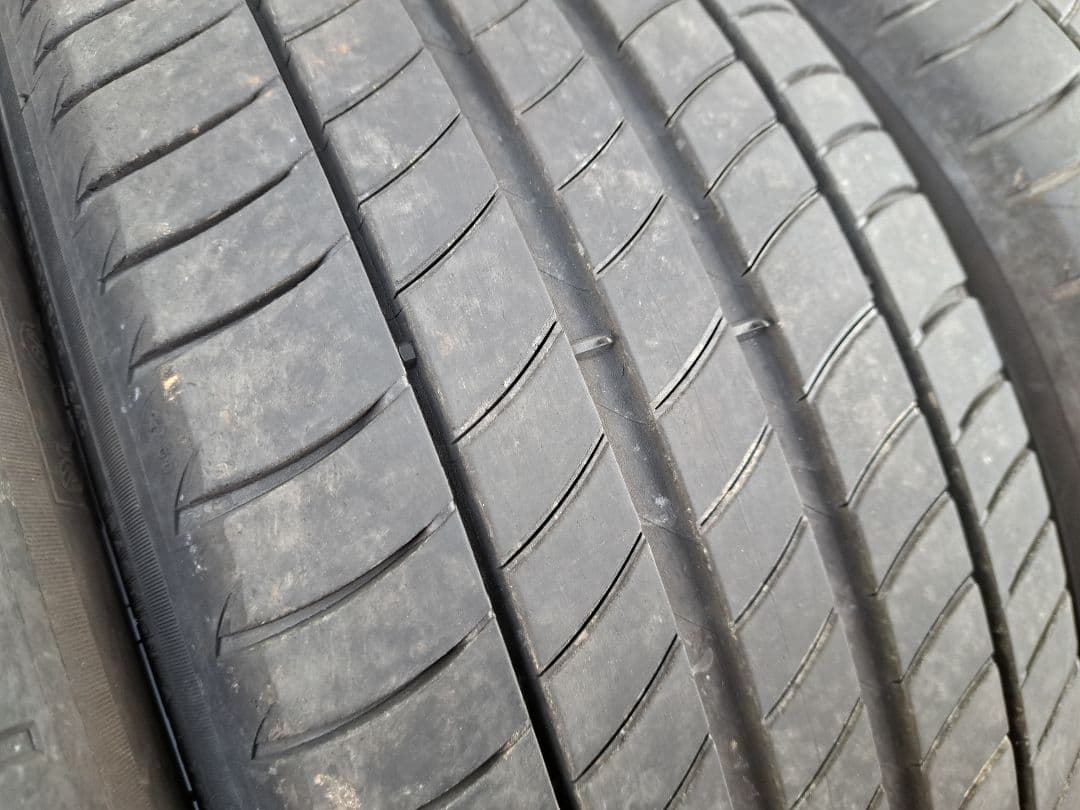 タイヤ・ホイール rob