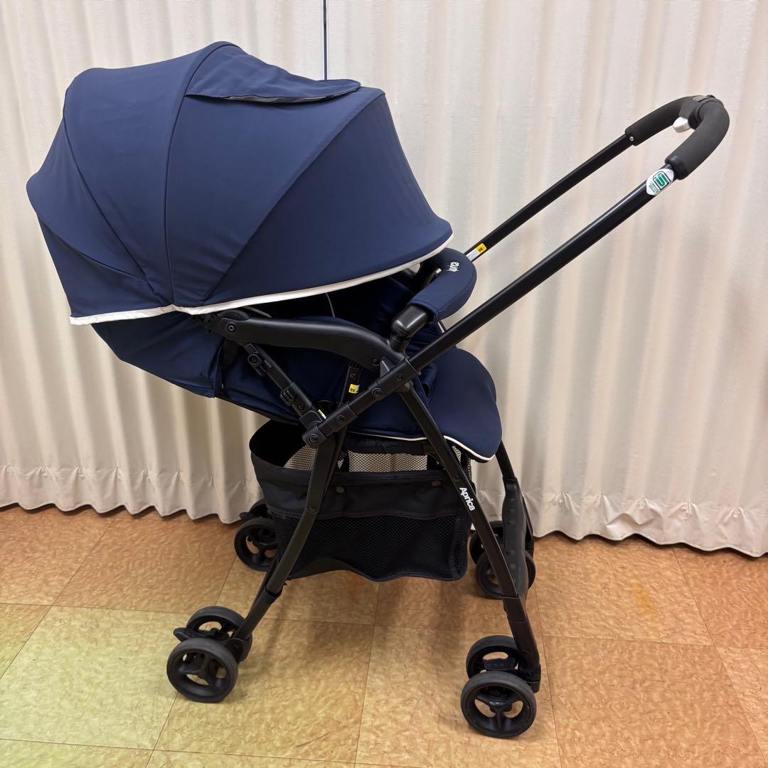 クリーニング済　☆綺麗☆　アップリカ　カルーンエアー　ハイシート　ネイビー