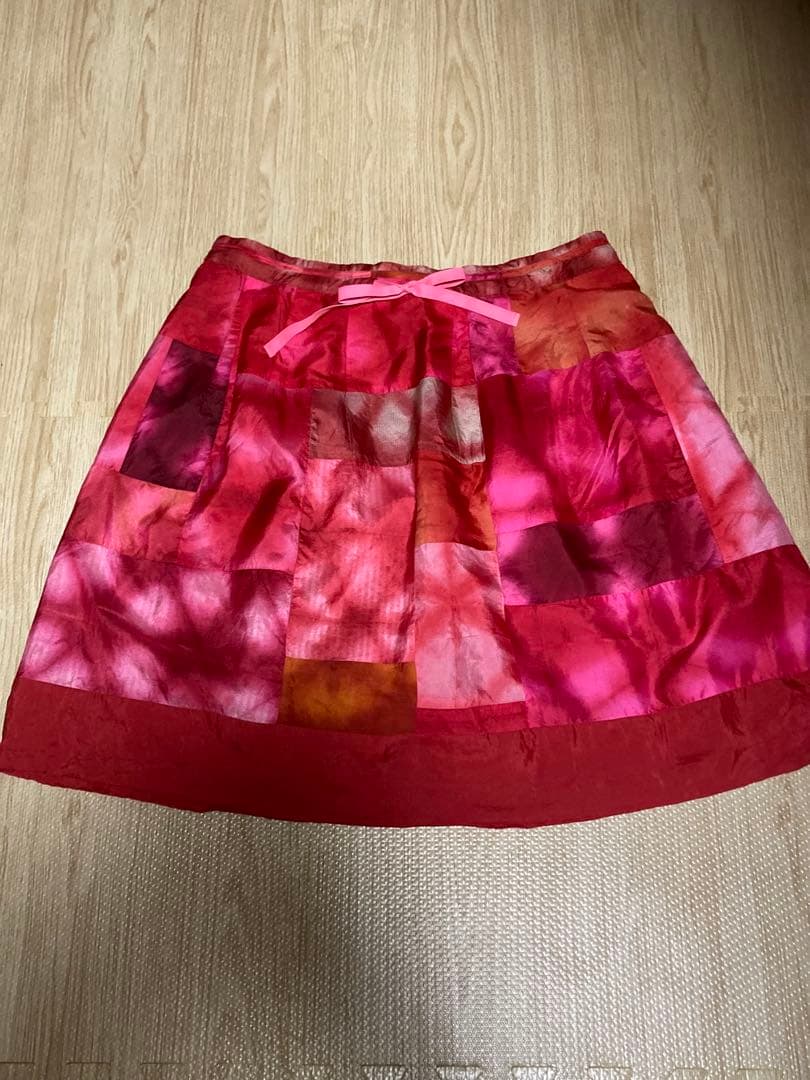 dosa ドーサ パッチワーク　スカート　赤　シルク　膝丈　絹　裏地付き　ピンク