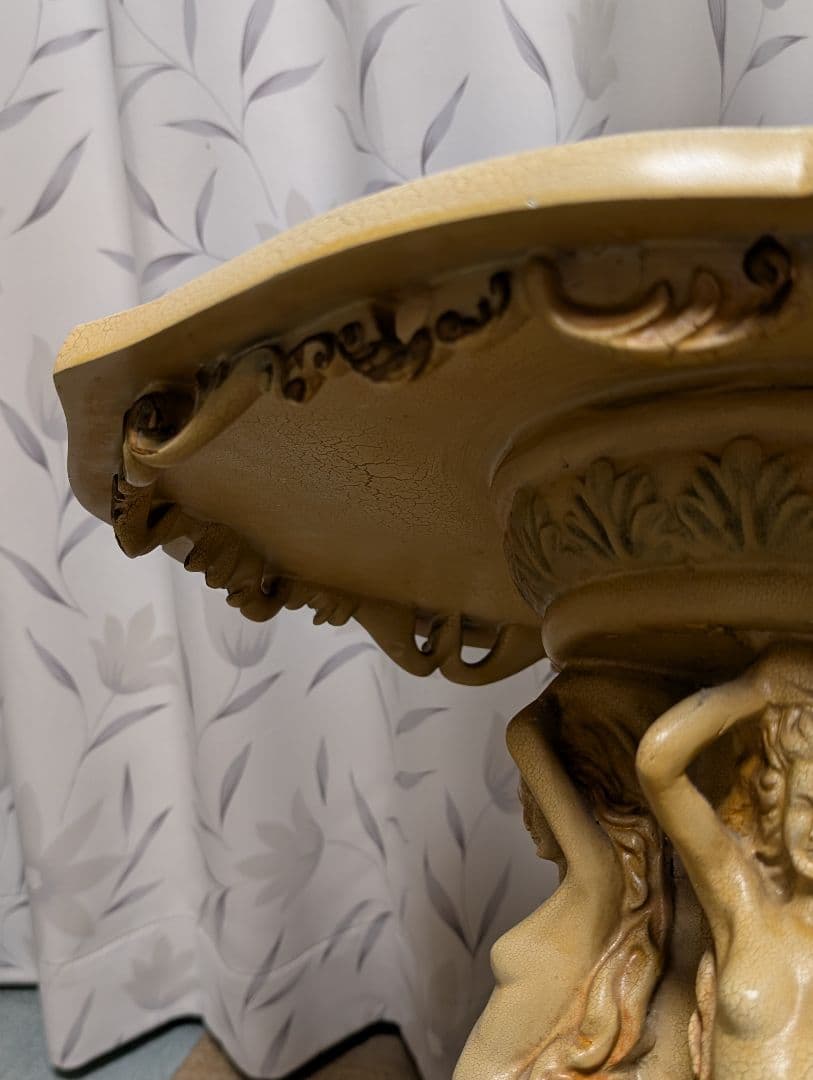 天使テーブル　ロココ調 　　サイドテーブル　コンソール