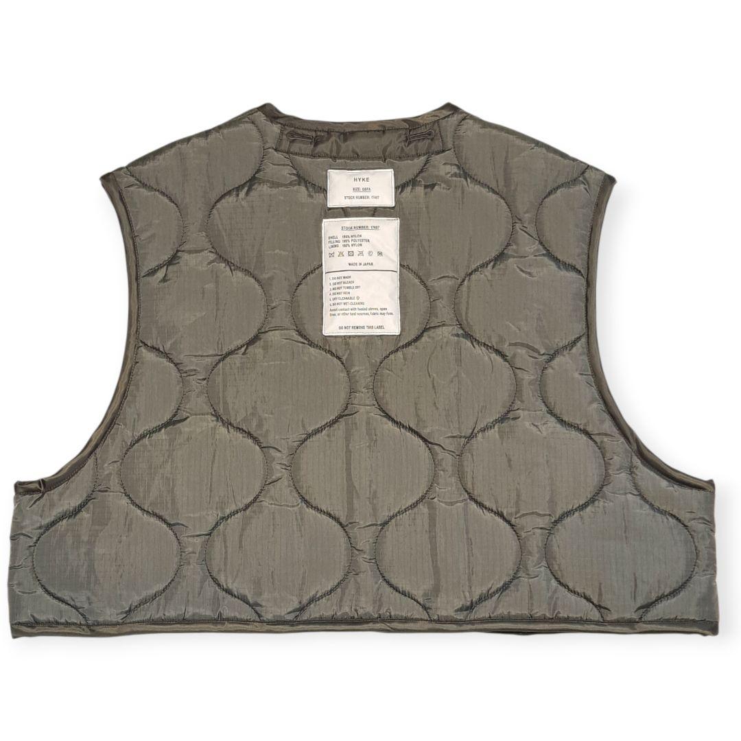 美品　HYKE ハイクキルティングベストQUILTED CROPPED VEST
