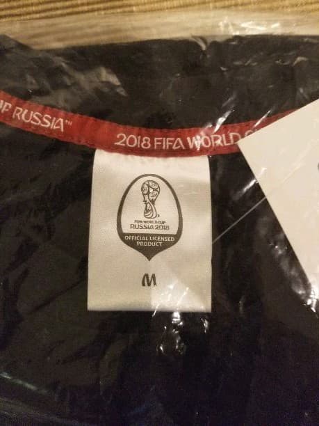 ロシアワールドカップ決勝　会場限定　日付 カード入り　Tシャツ S・M・Lサイズ